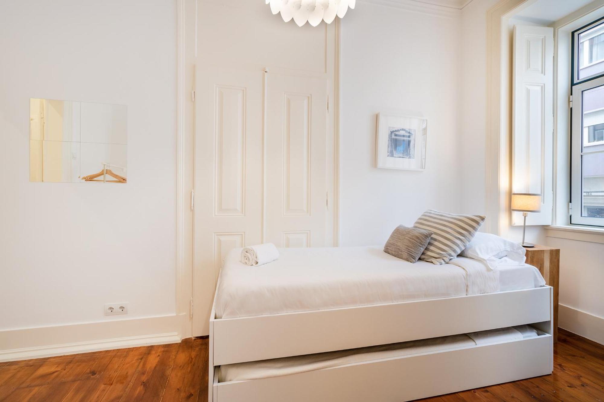 Principe By Central Hill Apartments Lisbon Bagian luar foto