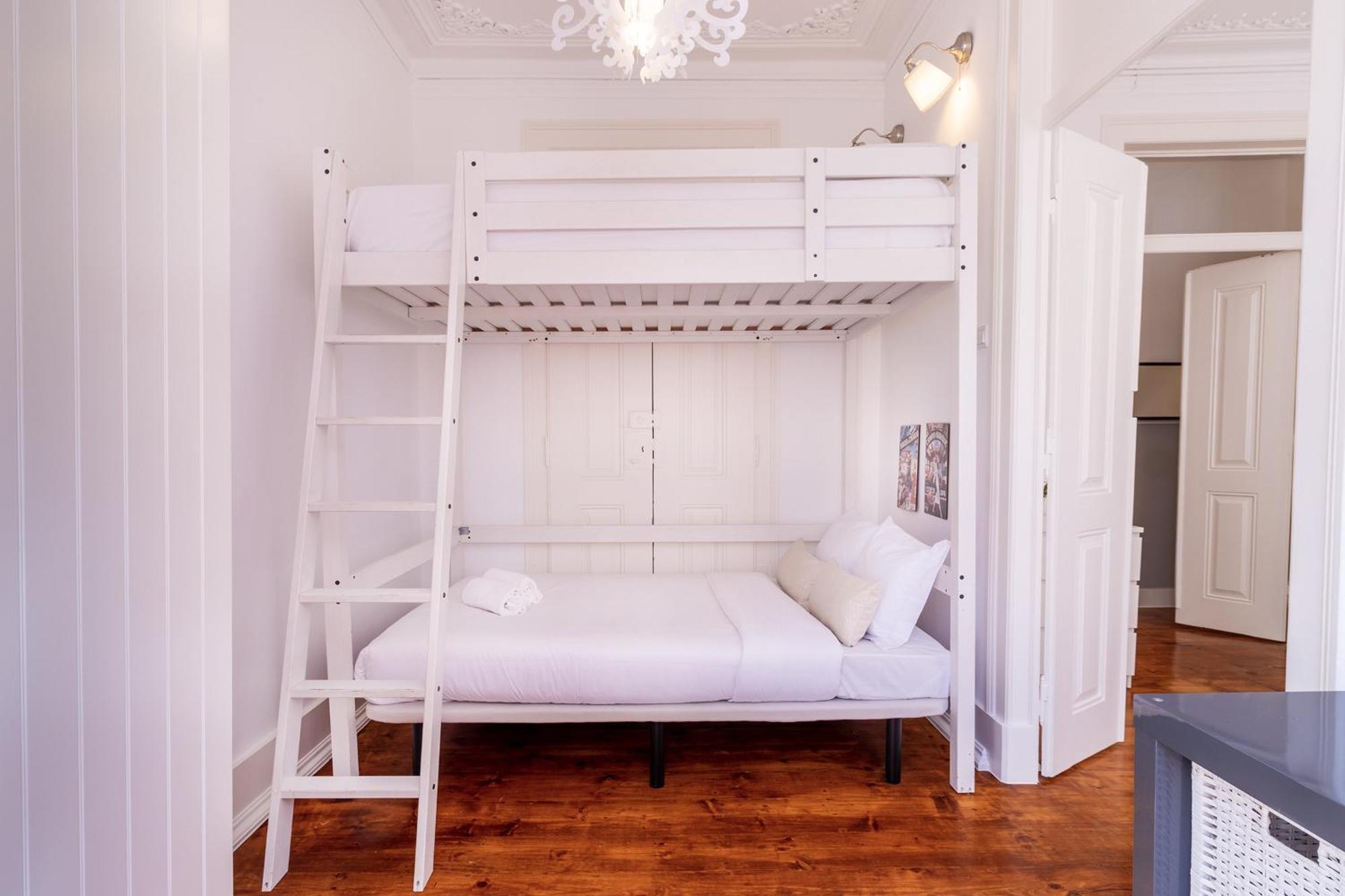 Principe By Central Hill Apartments Lisbon Bagian luar foto